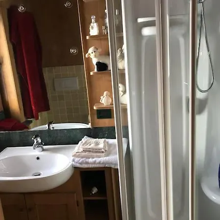 Delizioso A Cortina Apartament Zuel